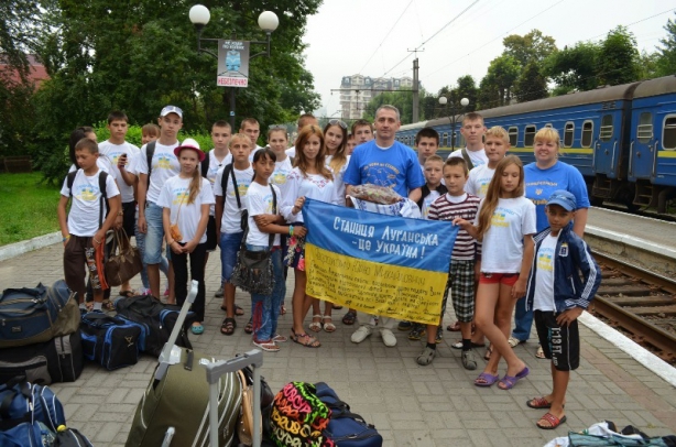 DrogMedia 25 дітей з прифронтової Станиці Луганської приїхали на відпочинок до Трускавця