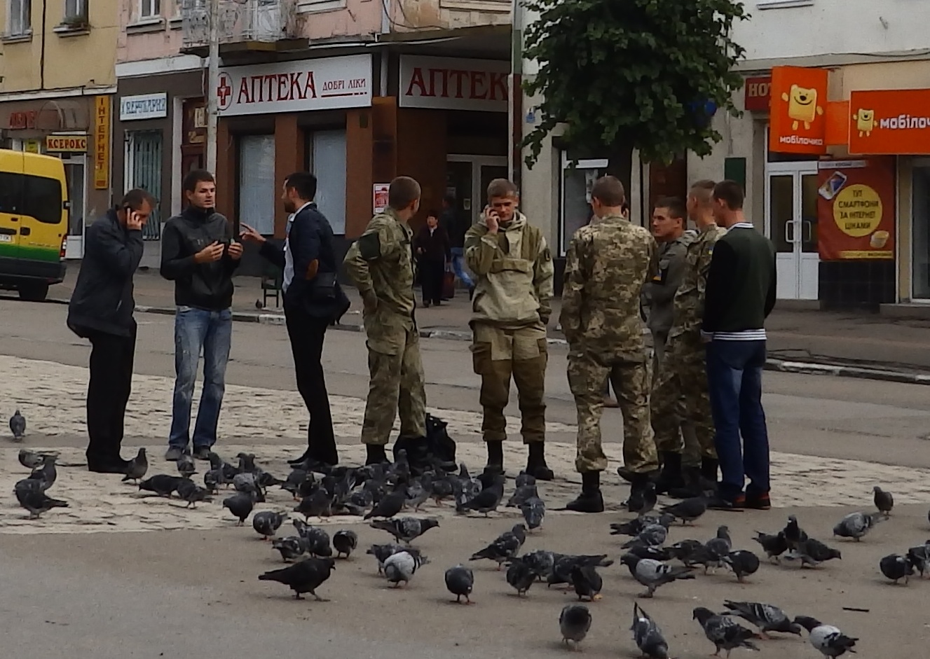 DrogMedia Він «кіборг», йому 24, і його батька - вбили