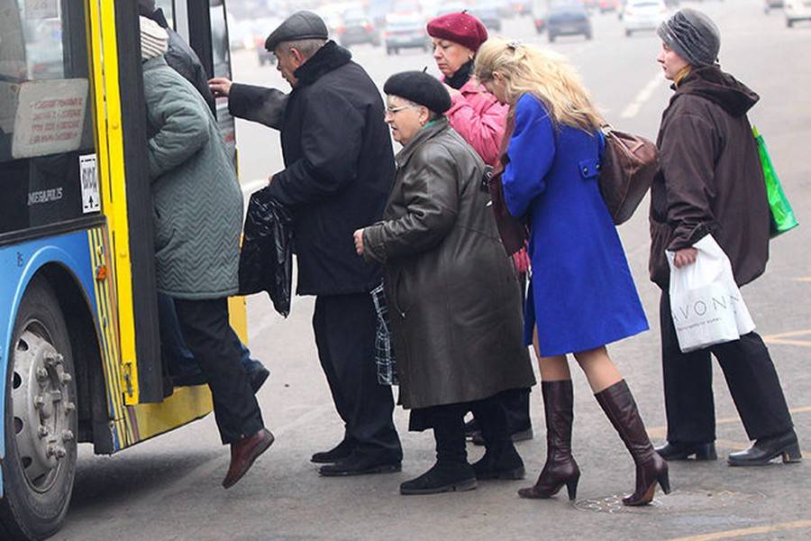 DrogMedia    Пенсіонери у містах їздитимуть безкоштовно