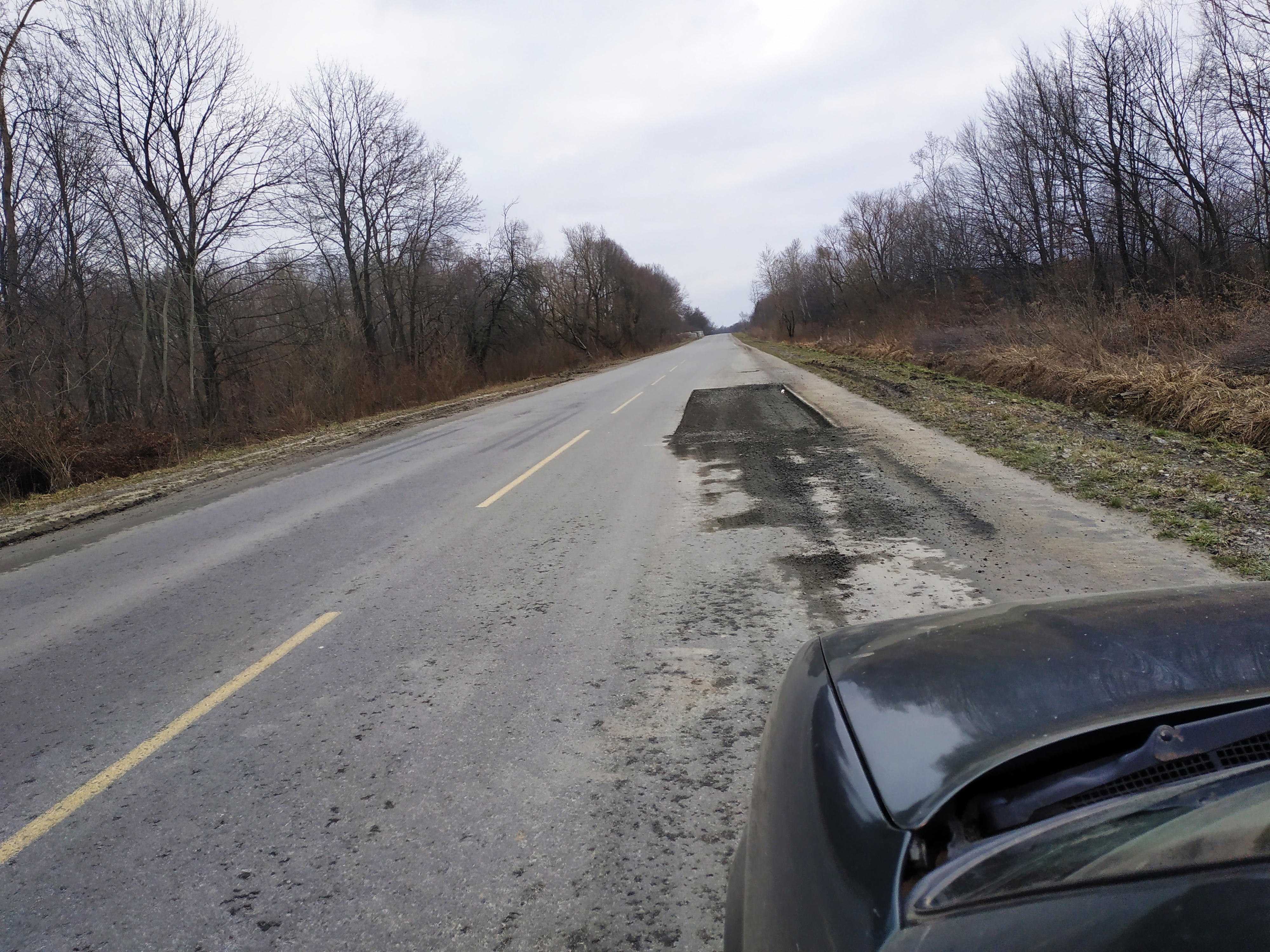 Ремонтують ремонтоване! На дорозі, в яку влітку вклали понад сто мільйонів гривень, знов працює фреза /фото/ 3 DrogMedia Ремонтують ремонтоване! На дорозі, в яку влітку вклали понад сто мільйонів гривень, знов працює фреза /фото/