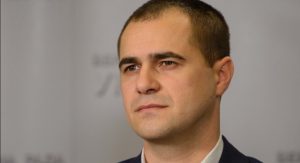 Кандидатів уже шість! Серед них - чинний і попередній нардепи 6 DrogMedia Кандидатів уже шість! Серед них - чинний і попередній нардепи