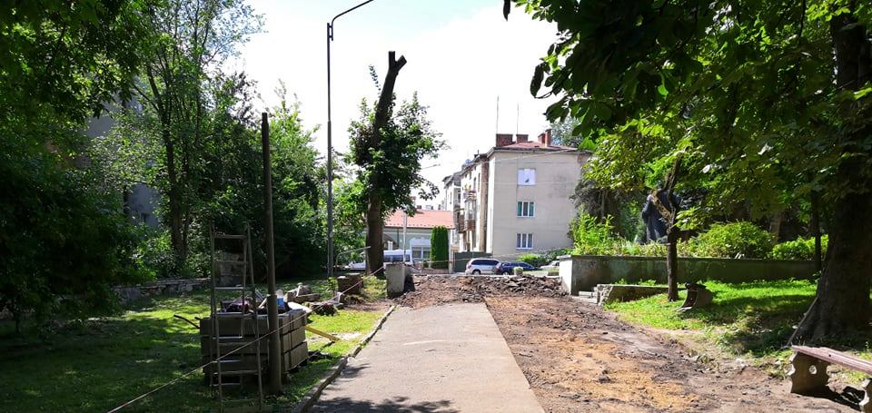 DrogMedia Центральну алею скверу відремонтують