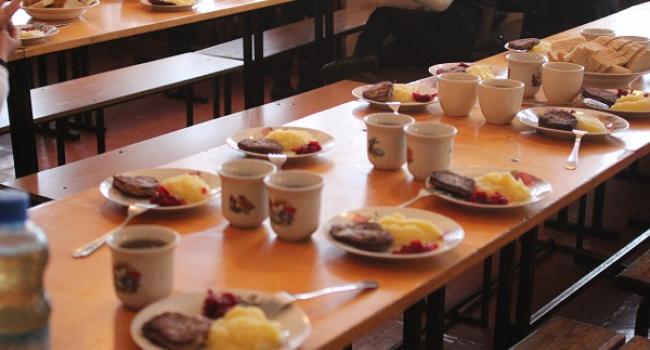 DrogMedia Хто зі школярів та дошкільнят Дрогобича та Стебника харчуватиметься безкоштовно