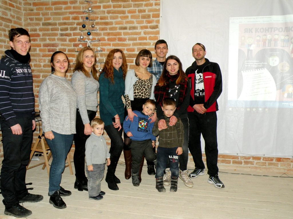 DrogMedia Як громада управляє, як контролює та як фінансується