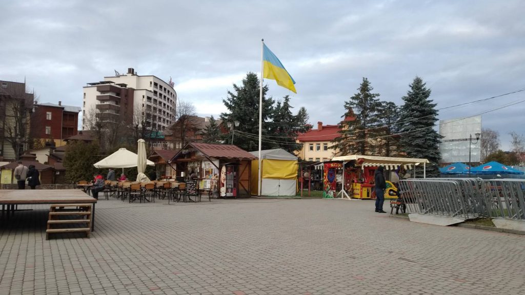 DrogMedia Депутати Трускавця не підтримали петиції, які мали б припинити діяльність підприємців на Площі Незалежності