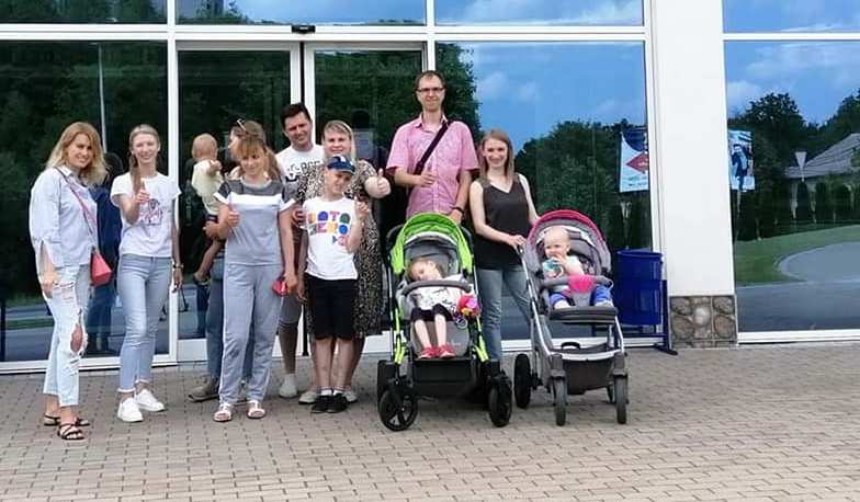 DrogMedia Діти з рідкісними захворюваннями отримали у подарунок сеанси дельфінотерапії 