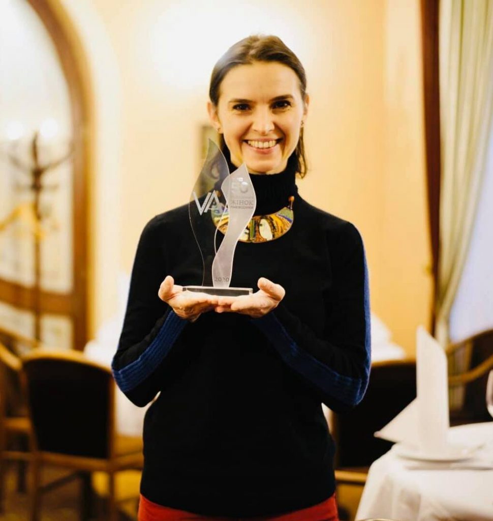 DrogMedia Оксана ЛИНІВ: «Село Опака - для мене особливе місце сили, тут я відчуваю духовний зв'язок із своїм корінням»