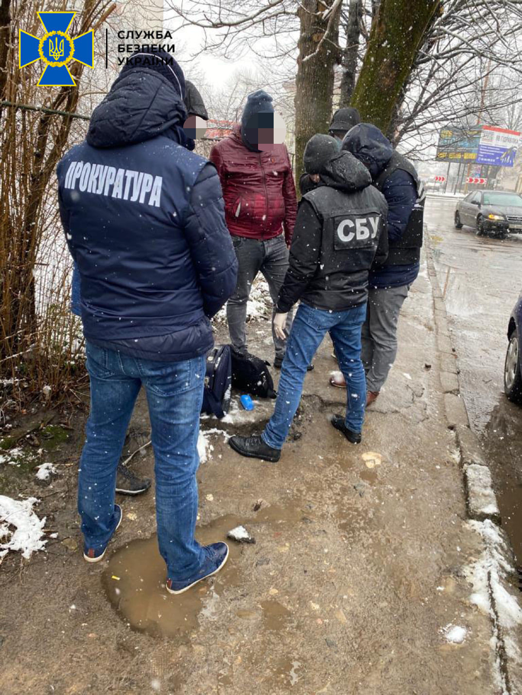 DrogMedia Дрогобицького чиновника зловили на вимаганні 3 тис. доларів