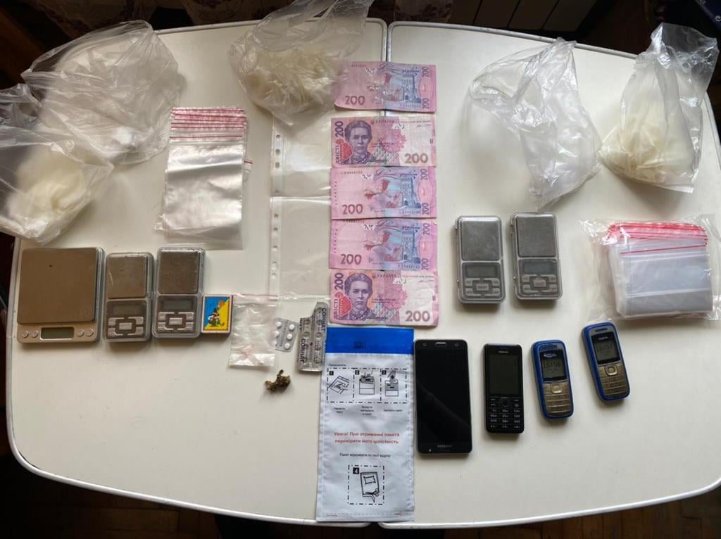 Правоохоронці припинили діяльність дрогобицьких наркоторговців 2 DrogMedia Правоохоронці припинили діяльність дрогобицьких наркоторговців