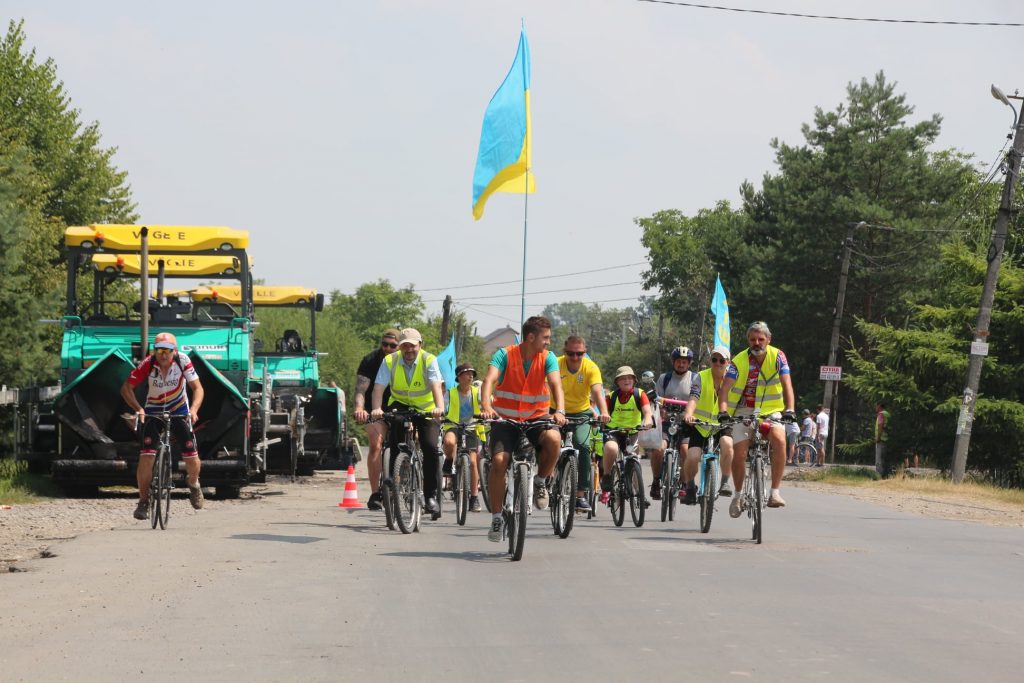 DrogMedia У Лішні відбувся велопробіг, присвячений 30-тій річниці Незалежності
