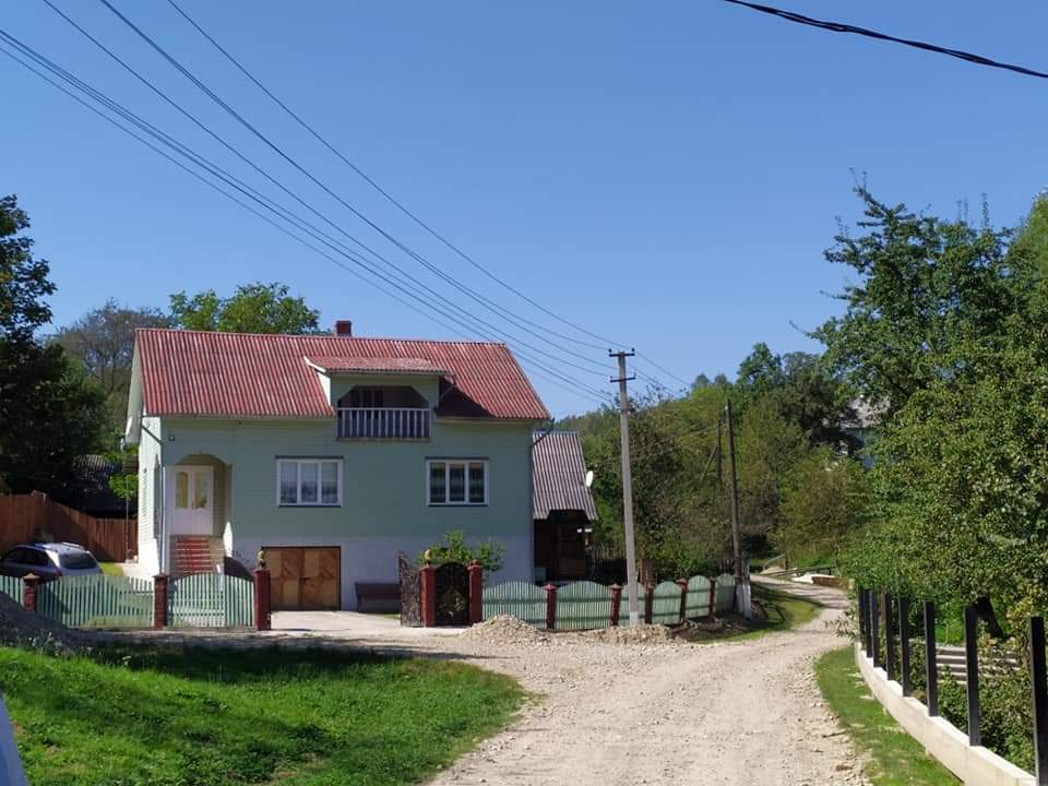 Веломандрівка в село Сторона: храм відомого архітектора, місце баталій, описане Франком, благополуччя та мальовничі пейзажі 19 DrogMedia Веломандрівка в село Сторона: храм відомого архітектора, місце баталій, описане Франком, благополуччя та мальовничі пейзажі