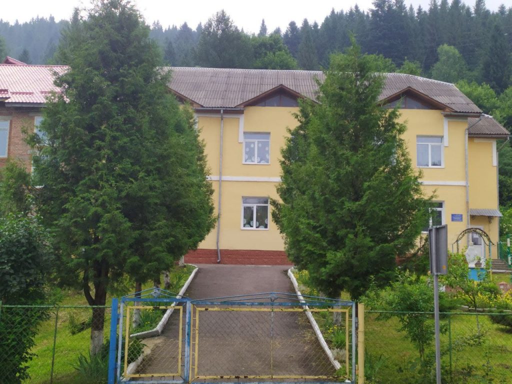 DrogMedia Веломандрівка у Новий Кропивник: зустріч трьох стихій, залишки панського маєтку, пам'ятка архітектури та батьківщина героїв