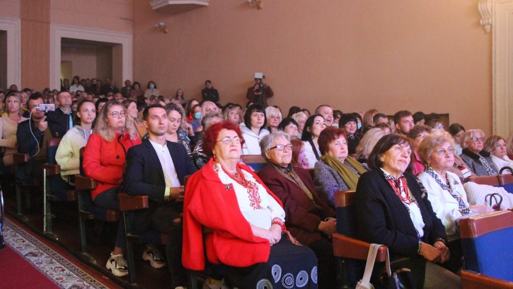 DrogMedia У Дрогобичі під час «Патріот-шоу» нагородили кращих дрогобичан