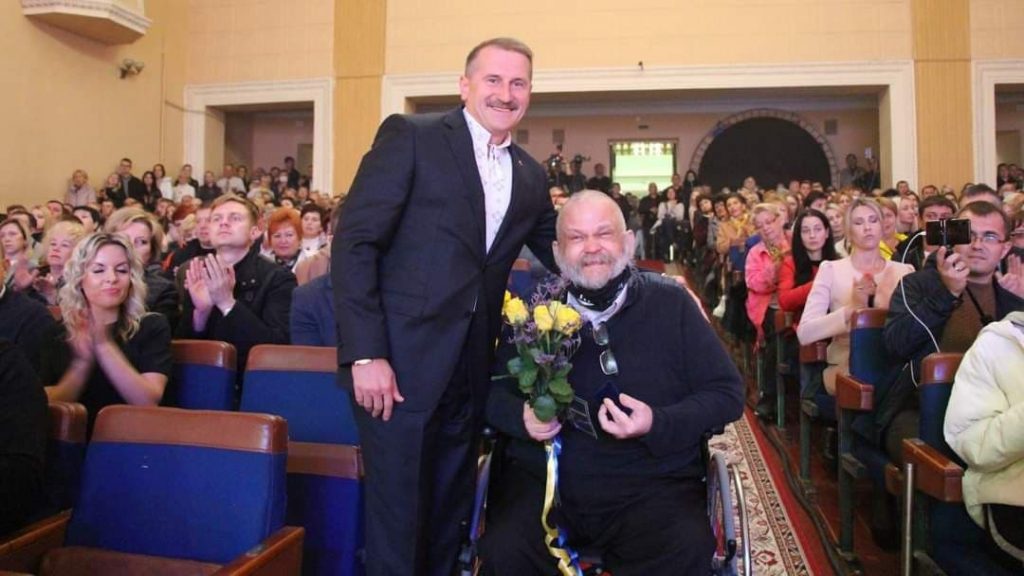 DrogMedia У Дрогобичі під час «Патріот-шоу» нагородили кращих дрогобичан