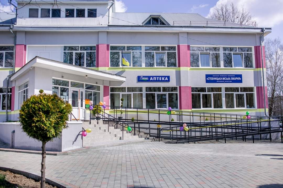 DrogMedia У Стебницькій лікарні із 700 госпіталізованих лише 30 вакцинованих