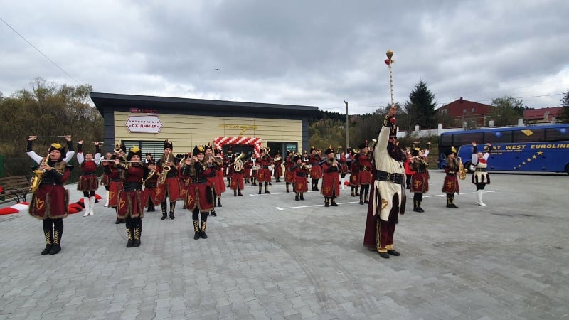 DrogMedia Нова автостанція в Східниці розрахована на пасажиропотік до 3000 осіб в день