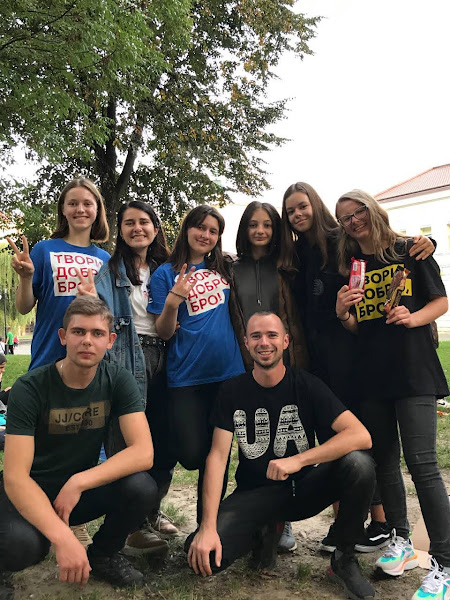 DrogMedia Троє дівчат з Дрогобича обрали волонтерство як спосіб змінити світ на краще