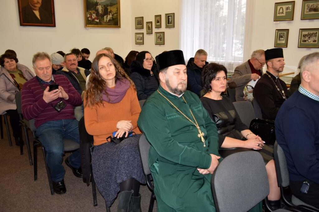 DrogMedia Заповідник Івана Франка отримав до Дня святого Миколая щедрий подарунок