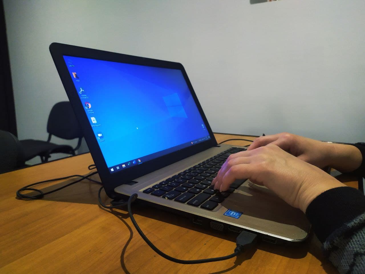 DrogMedia Майже 400 вчителів Дрогобицької громади отримають ноутбуки