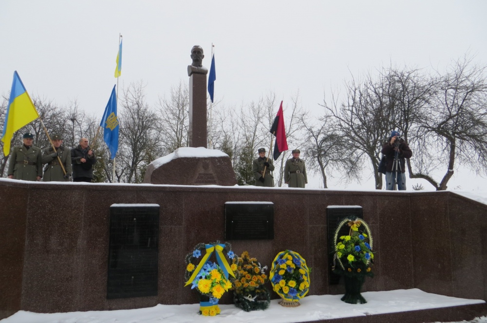 DrogMedia Пам'яті Провідника ОУН Андрія Мельника