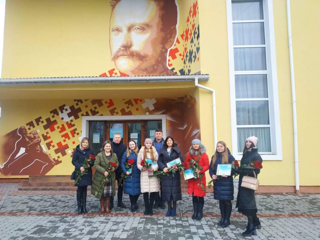 DrogMedia Вокальний колектив "Гармонія" із Рихтичі - лауреат міжнародного конкурсу