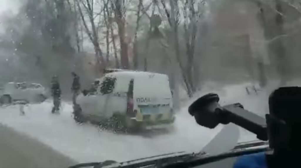 На виїзді з Дрогобича сталися дві ДТП 4 DrogMedia На виїзді з Дрогобича сталися дві ДТП