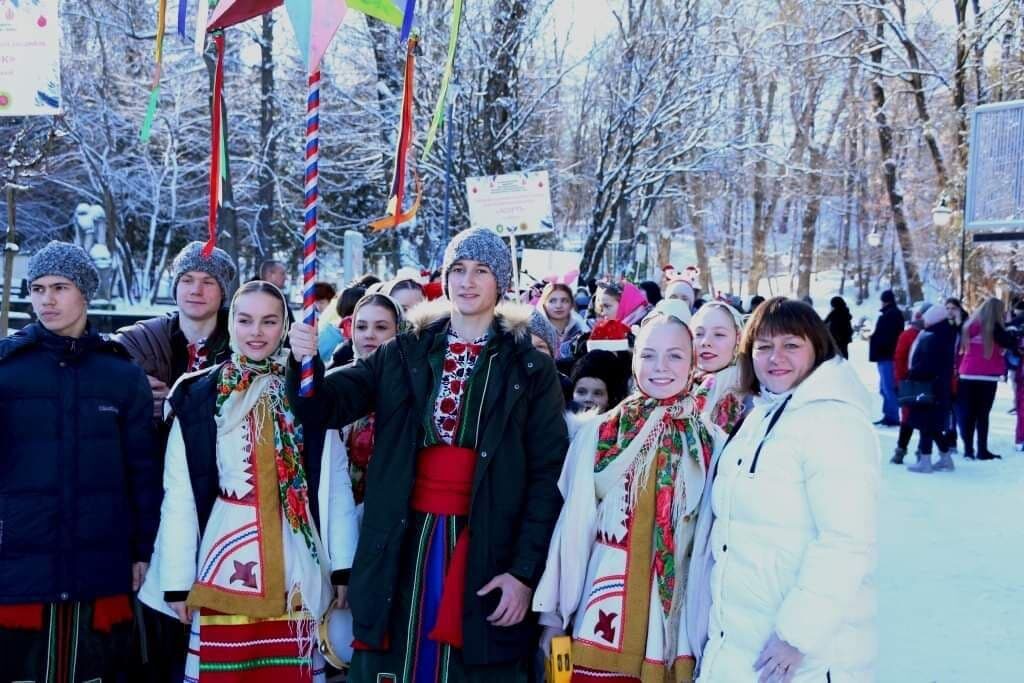DrogMedia У Трускавці проходить фестиваль «Яскрава країна»