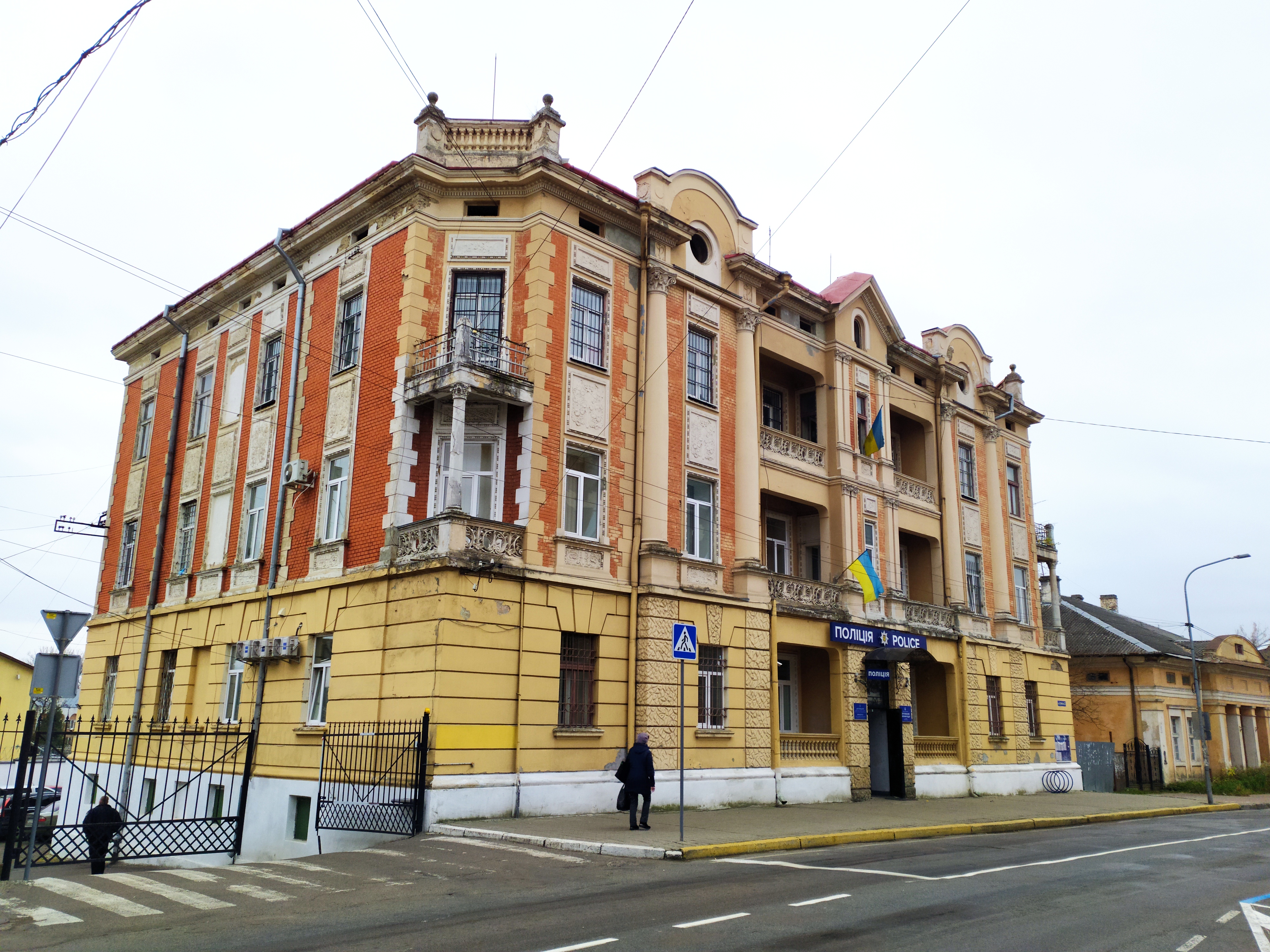 DrogMedia У Дрогобичі судитимуть підозрюваного у восьми кримінальних правопорушеннях