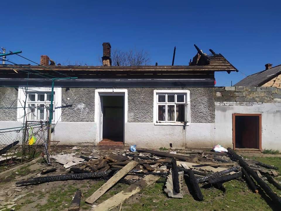 DrogMedia У Вороблевичах горів житловий будинок