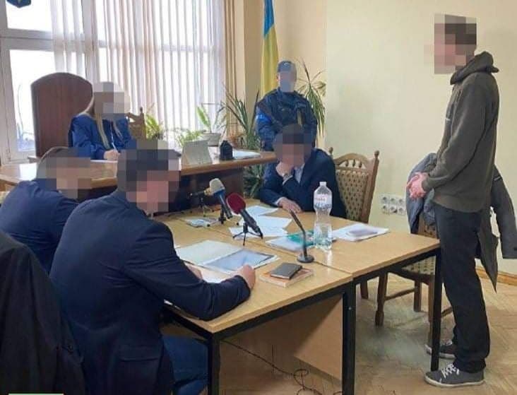 DrogMedia У Львові взяли під варту псевдополітолога, який схвалював агресію країни-окупанта