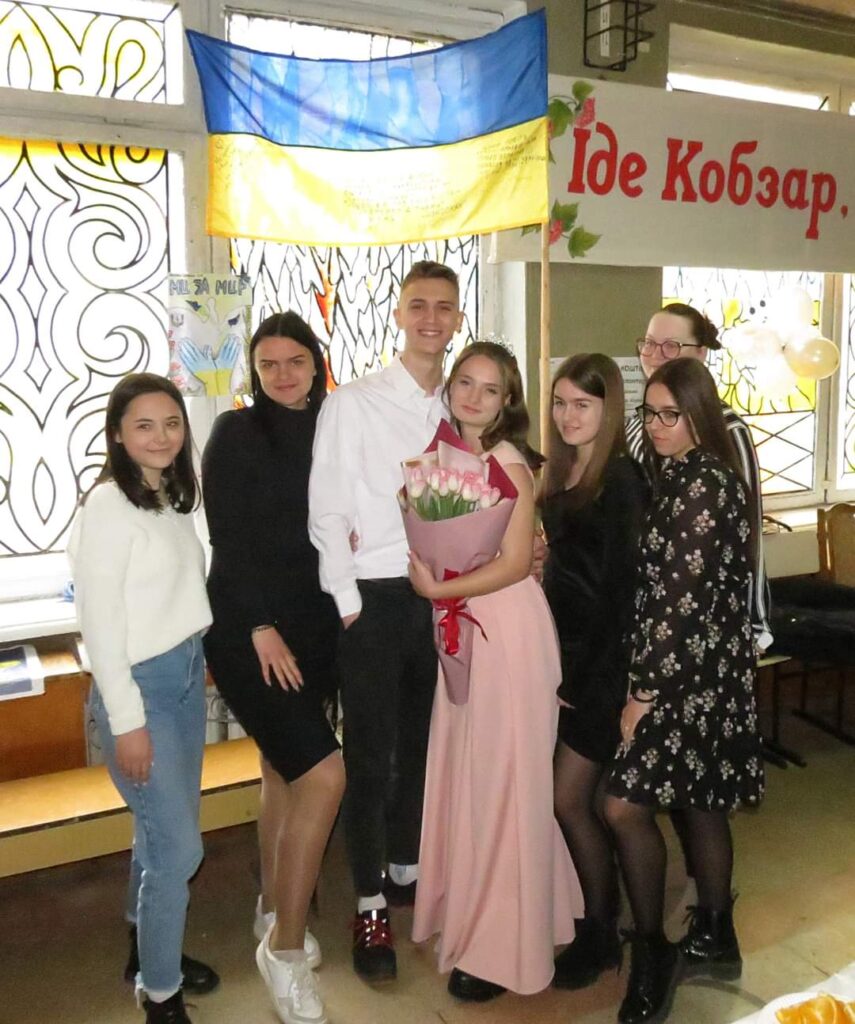 DrogMedia У Дрогобичі побралася закохана пара із Харкова