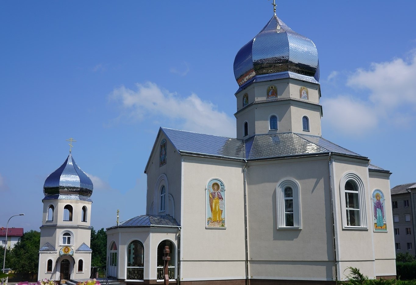 DrogMedia Трускавецька парафія УПЦ виходить із московського патріархату