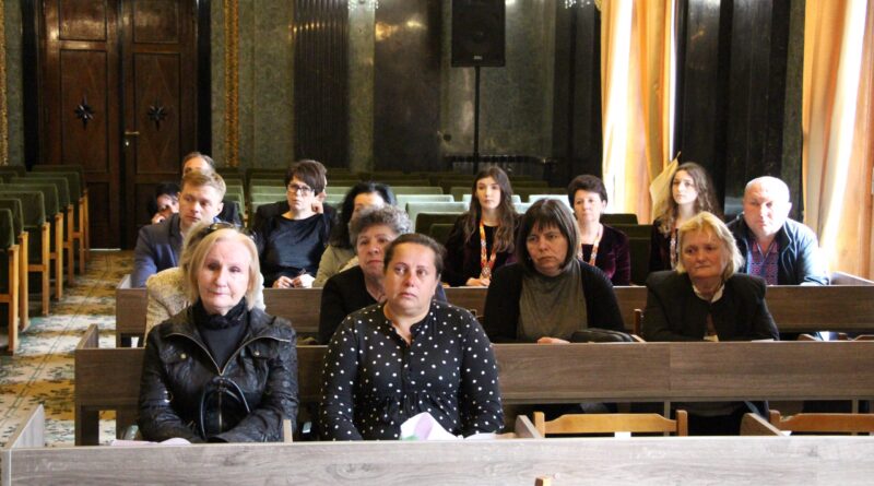 DrogMedia У Дрогобичі вшанували Матерів, чиї сини загинули в бою за Україну