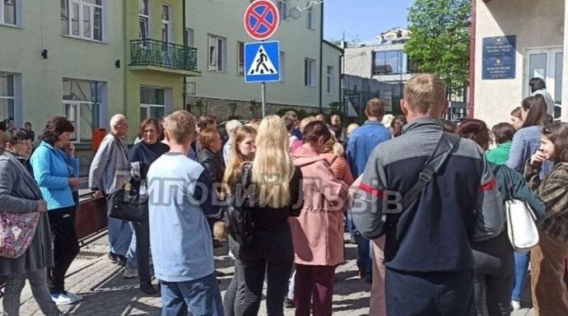 DrogMedia Чому трускавецький готель "Женева" виселяє переселенців