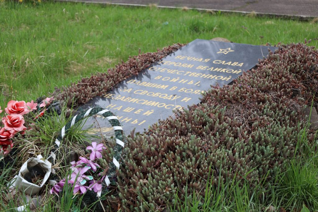 В Бориславі вирішують долю радянського меморіалу 5 DrogMedia В Бориславі вирішують долю радянського меморіалу
