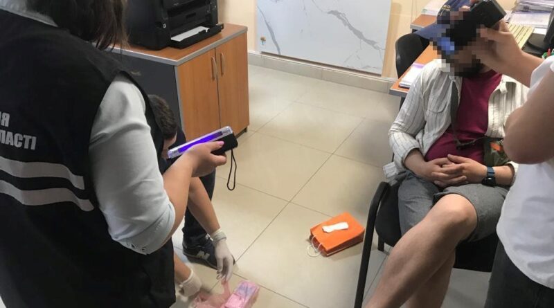 DrogMedia Львів'янин організував схему із продажу бронежилетів на 25 млн. грн.