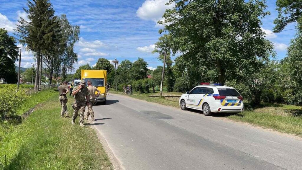 DrogMedia У Нагуєвичах внаслідок ДТП загинула 11-річна дівчинка