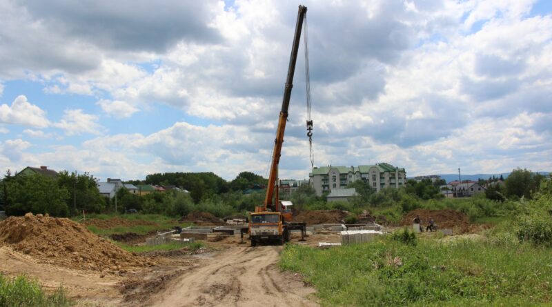 DrogMedia ﻿Роботи із будівництва житла переселенцям в Дрогобицькій громаді у активній фазі