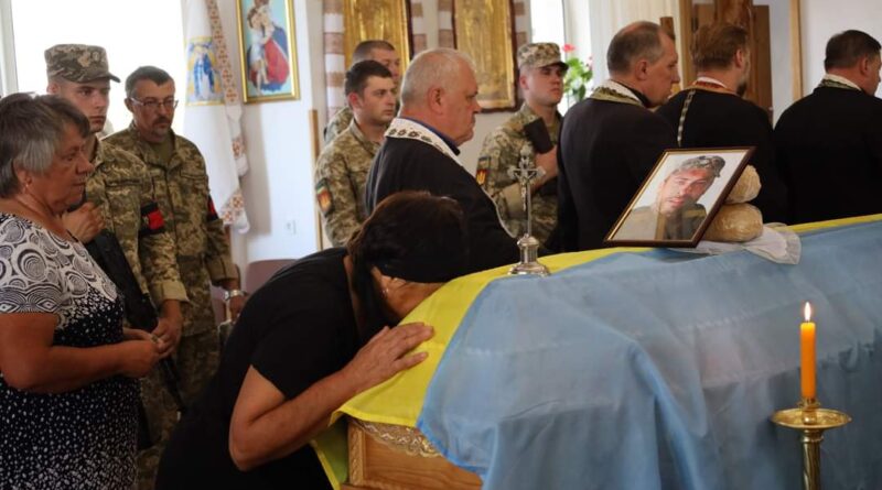 DrogMedia Бориславська громада провела в останню путь Тараса Лиса