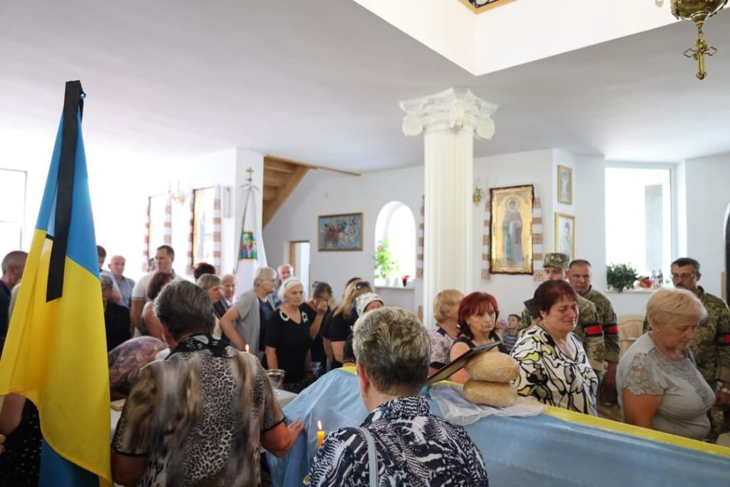 Бориславська громада провела в останню путь Тараса Лиса 10 DrogMedia Бориславська громада провела в останню путь Тараса Лиса