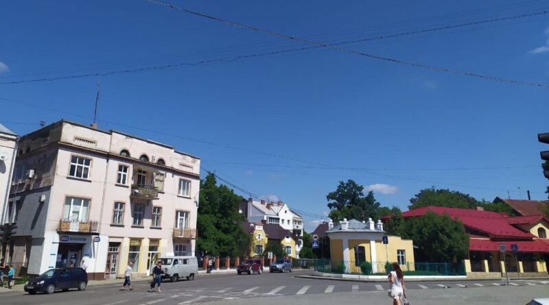 DrogMedia У Дрогобичі підпільно продають алкоголь та порушують комендантську годину