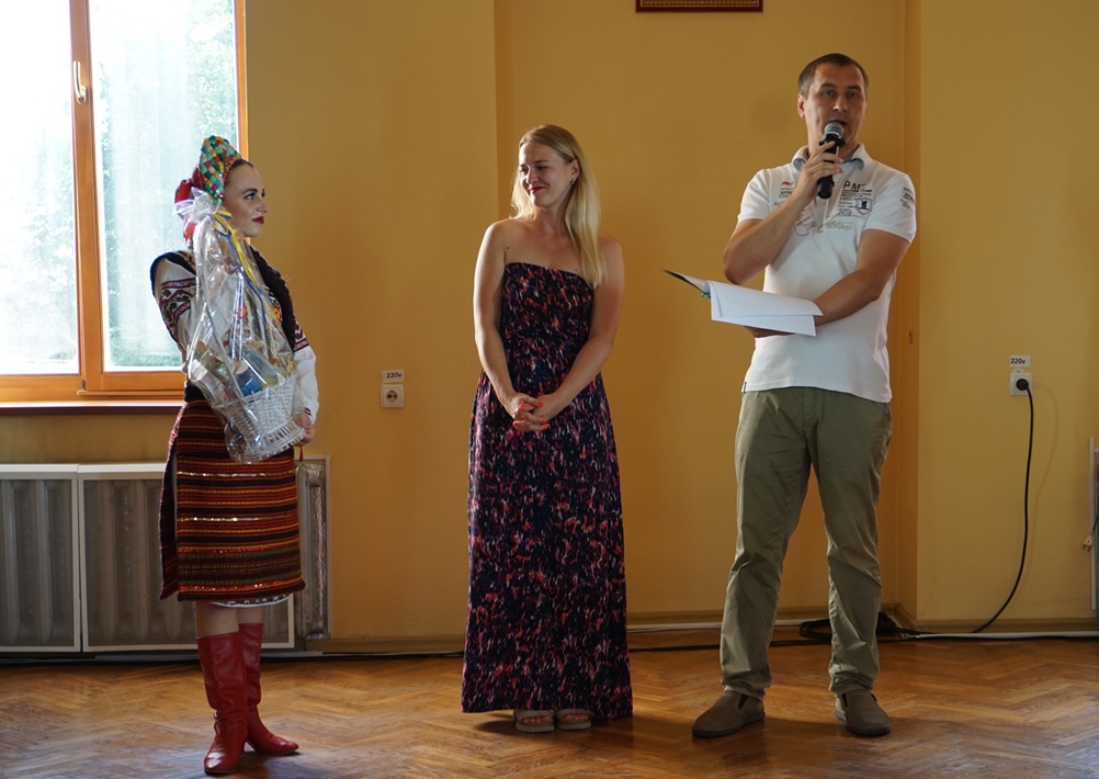 DrogMedia У Дрогобичі відбувся Благодійний аукціон на підтримку Батальйону ТРО ім.П.Сагайдачного. ФОТО