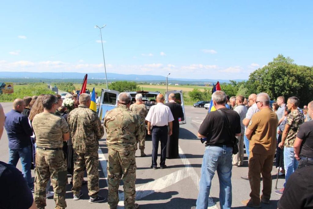 Дрогобич провів в останню путь Василя Дідуха 4 DrogMedia Дрогобич провів в останню путь Василя Дідуха