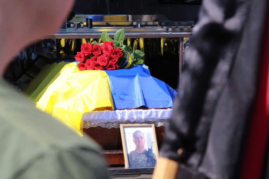 Дрогобич провів в останню путь Василя Дідуха 5 DrogMedia Дрогобич провів в останню путь Василя Дідуха