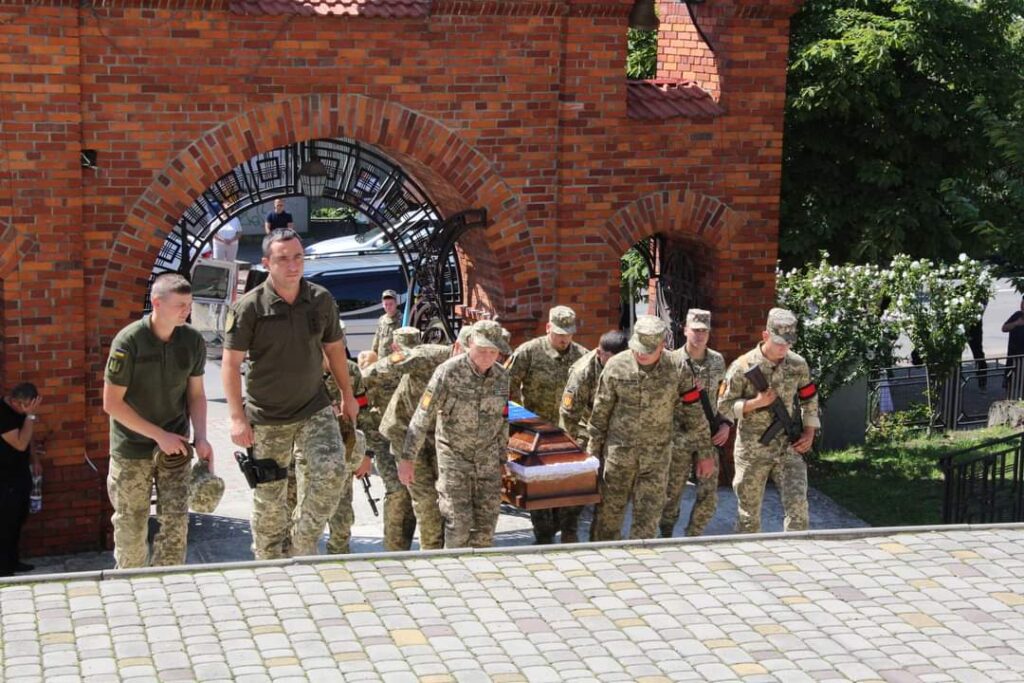 Дрогобич провів в останню путь Василя Дідуха 9 DrogMedia Дрогобич провів в останню путь Василя Дідуха