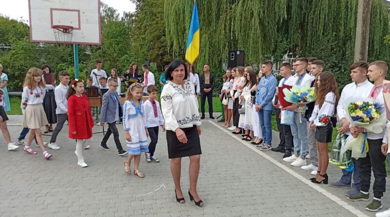 DrogMedia На Дрогобиччині жодна школа не перейшла на повністю дистанційне навчання