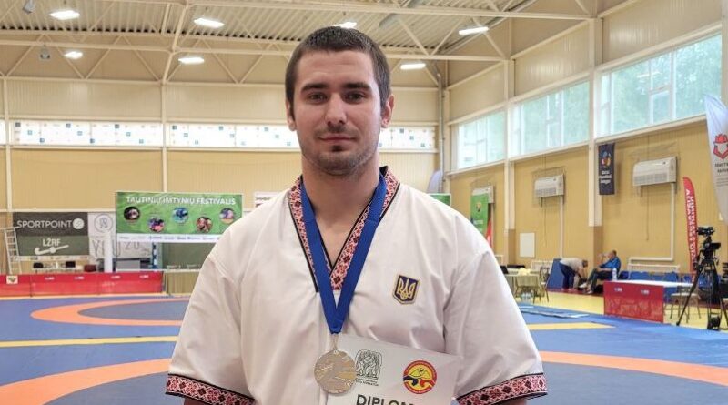 DrogMedia Трускавчанин Павло Білас – віце-чемпіон світу з боротьби на поясах!