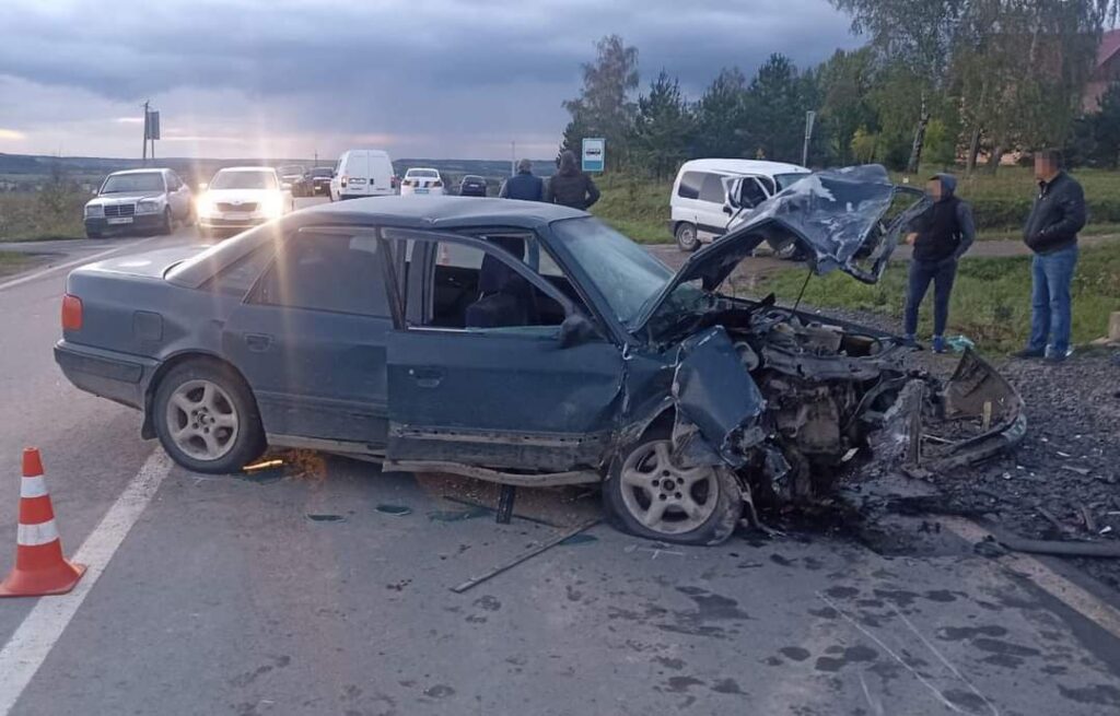 Стали відомі наслідки ДТП в Ясениці Сільній 2 DrogMedia Стали відомі наслідки ДТП в Ясениці Сільній