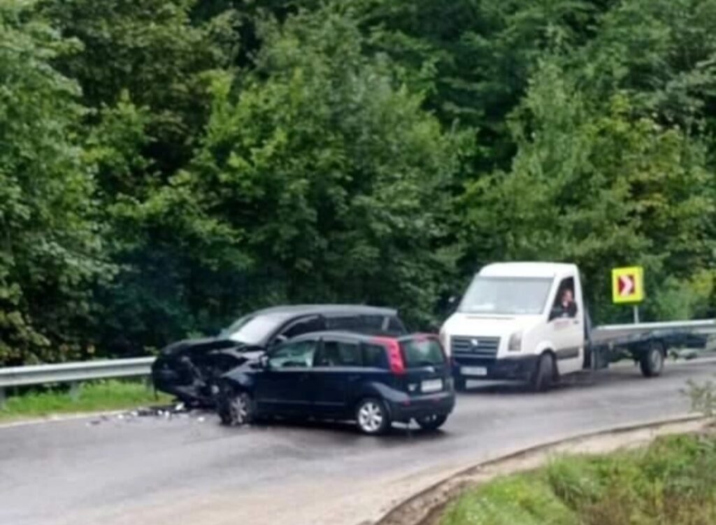 На Дрогобиччині протягом дня сталося дві ДТП 4 DrogMedia На Дрогобиччині протягом дня сталося дві ДТП
