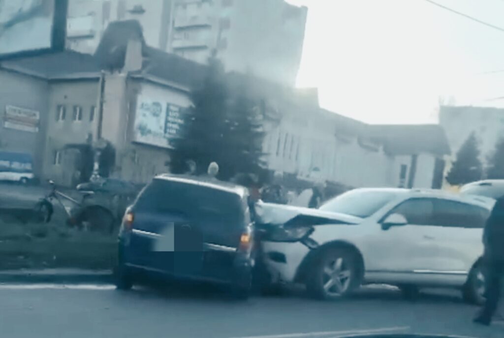 ДТП в Дрогобичі 2 DrogMedia ДТП в Дрогобичі